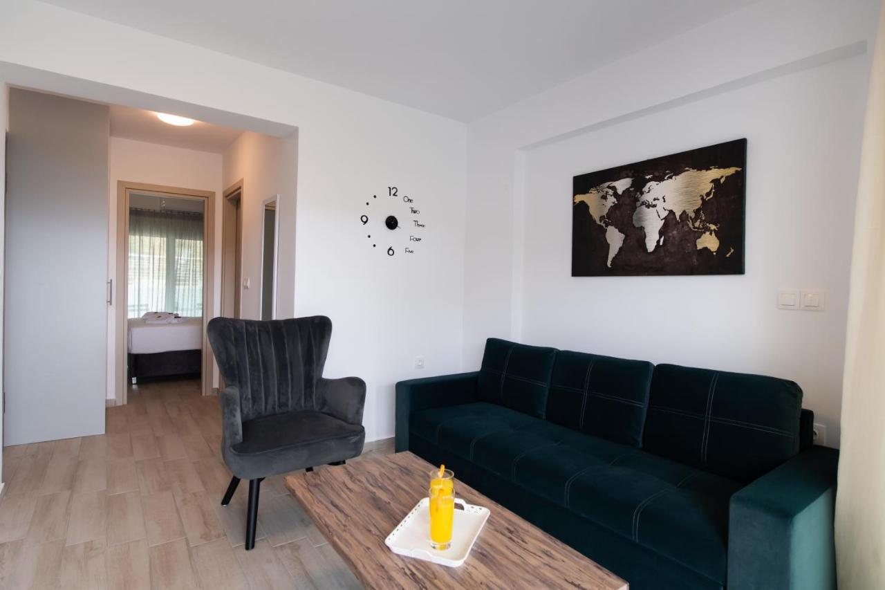 Mpm Apartment Nikiana Exterior photo